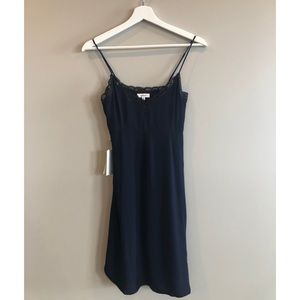 NWT Wilfred Leibnez Dress